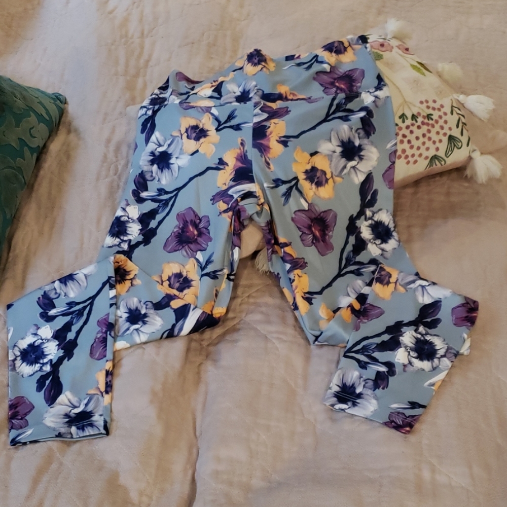Floral Bally Leggings